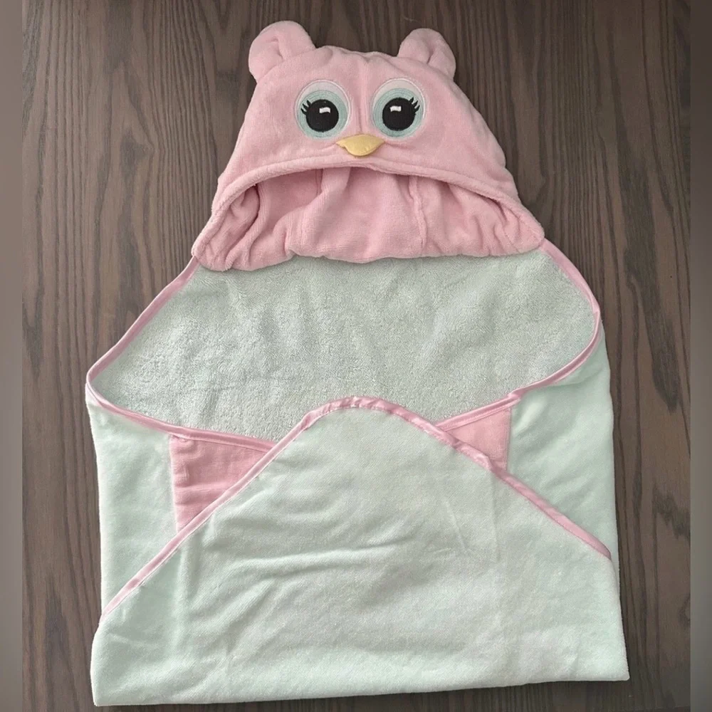 BEARINGTON COLLECTION LIL' HOOTS PINK OWEL TOWEL